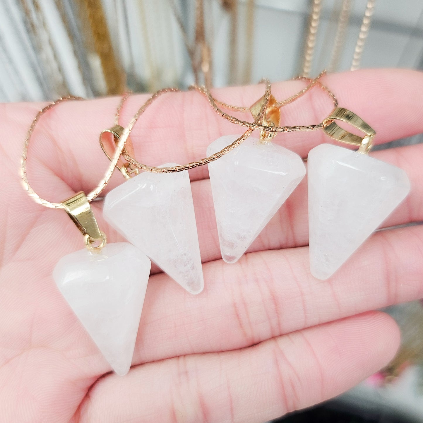 White Quartz Pendulum Point Necklace