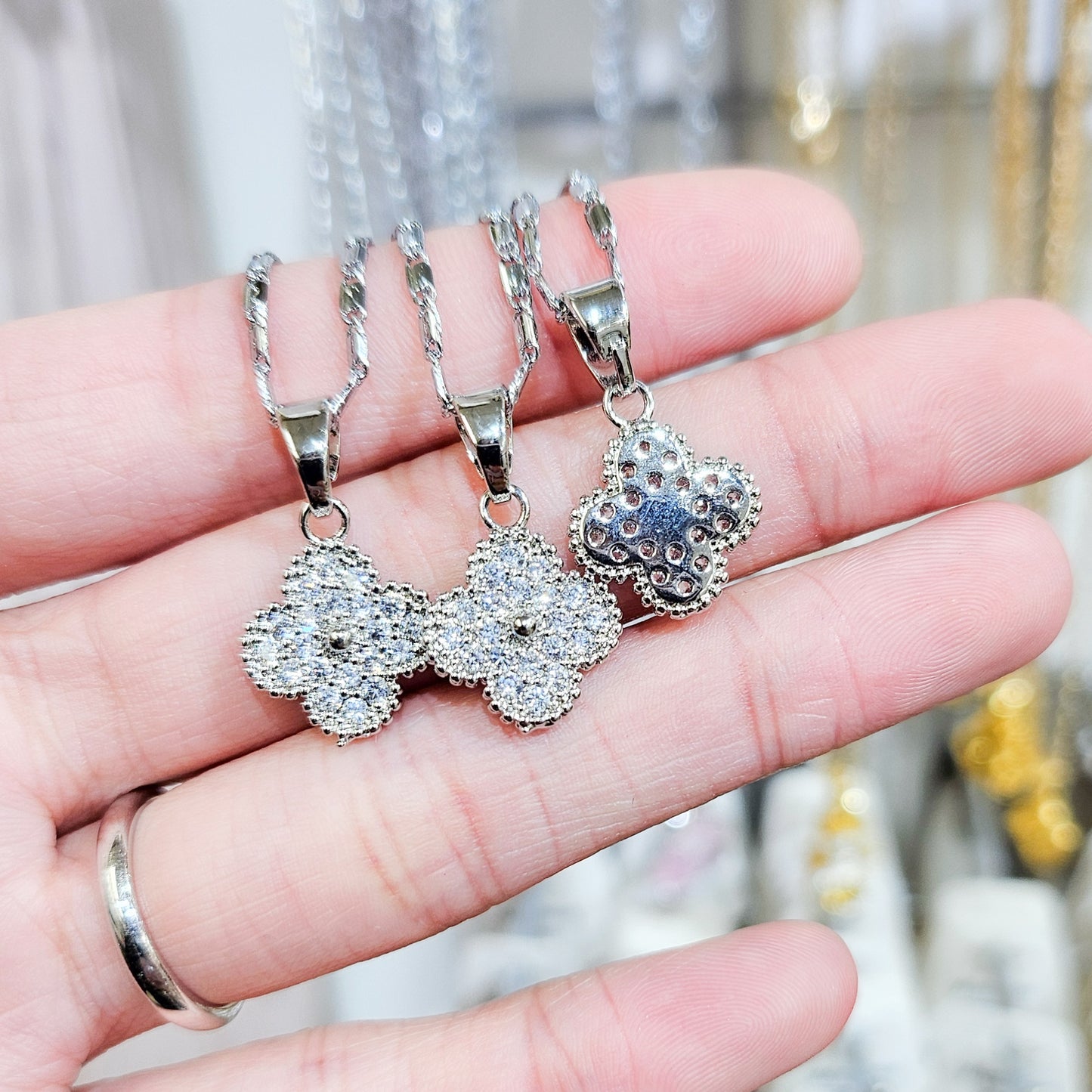 Brilliant Petite Clover Necklace