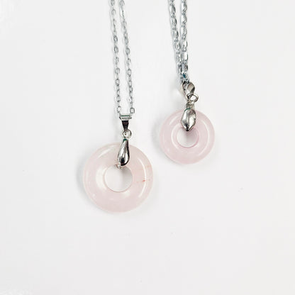 Rosequartz Circle Necklace