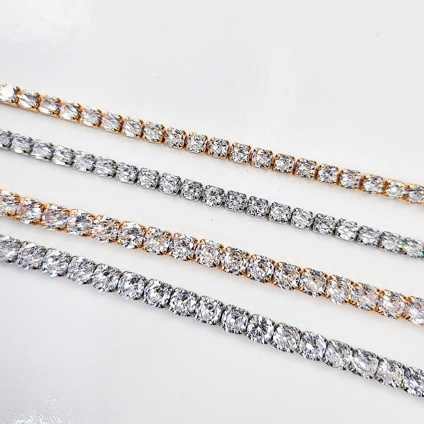 Tennis Bracelet in Gold-plated