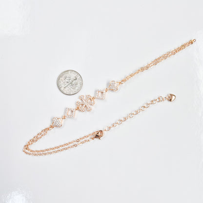Snowflake Handchain