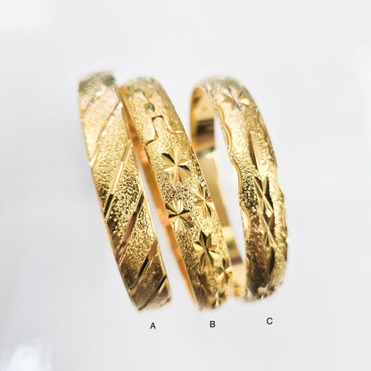 10 mm Textured Gold Bangle