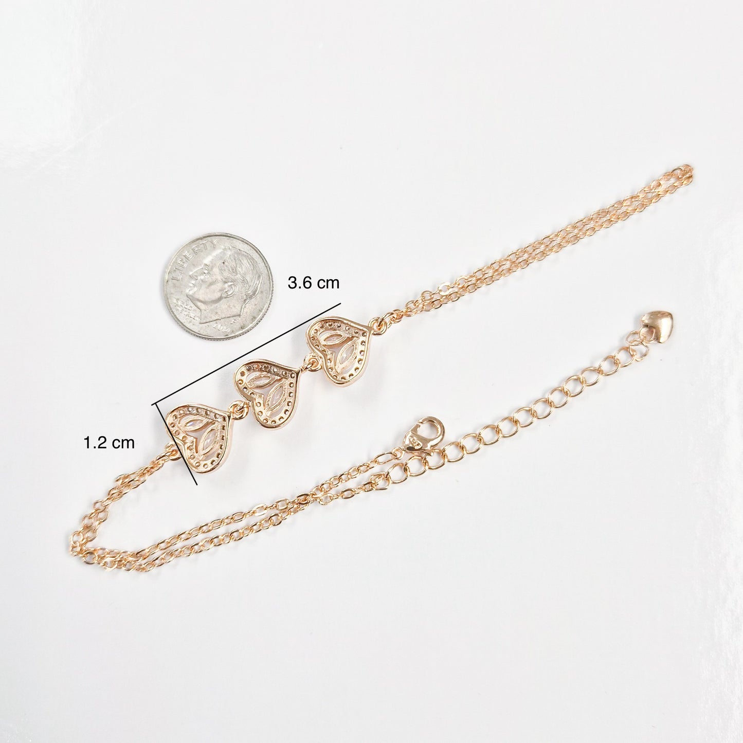 3 Little Hearts Handchain