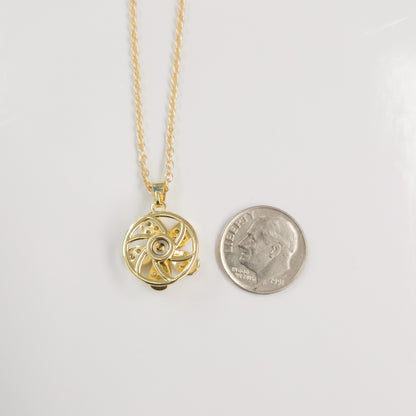 Flower Power Spinner Necklace