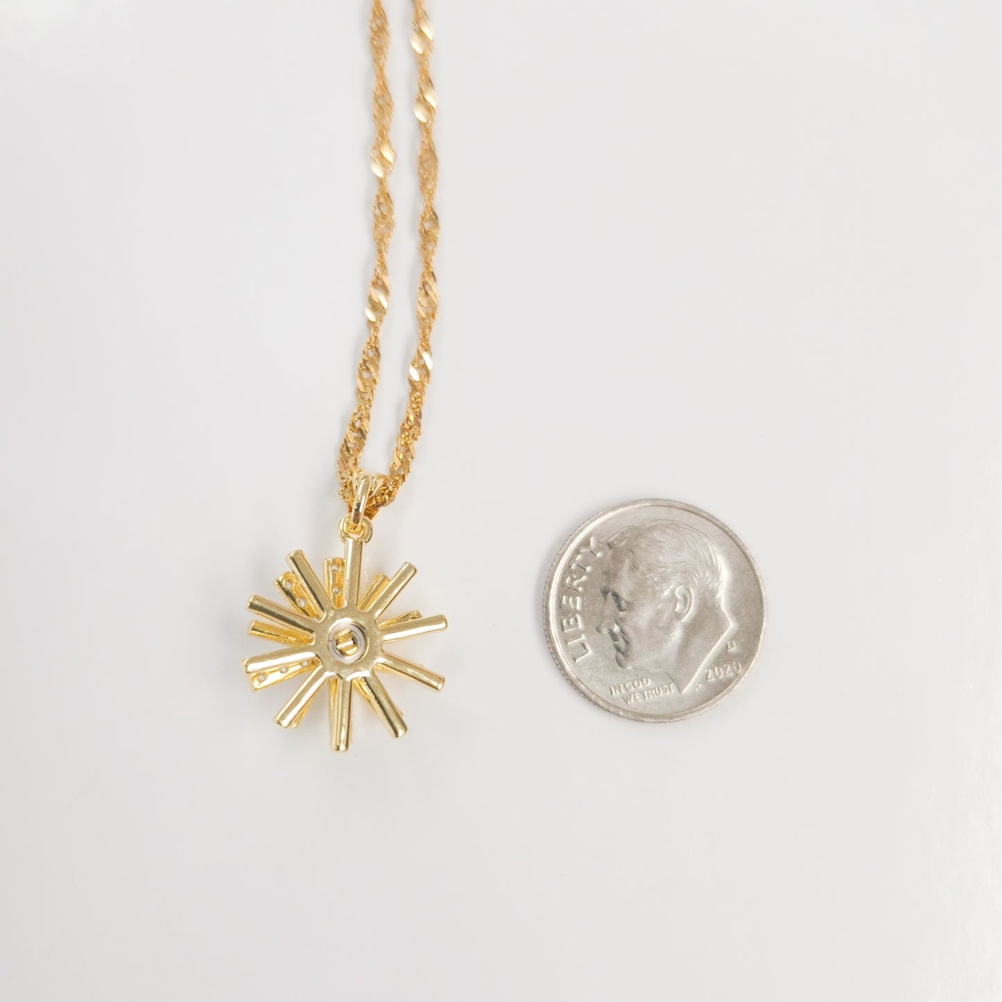 Shining Sun Spinner Necklace