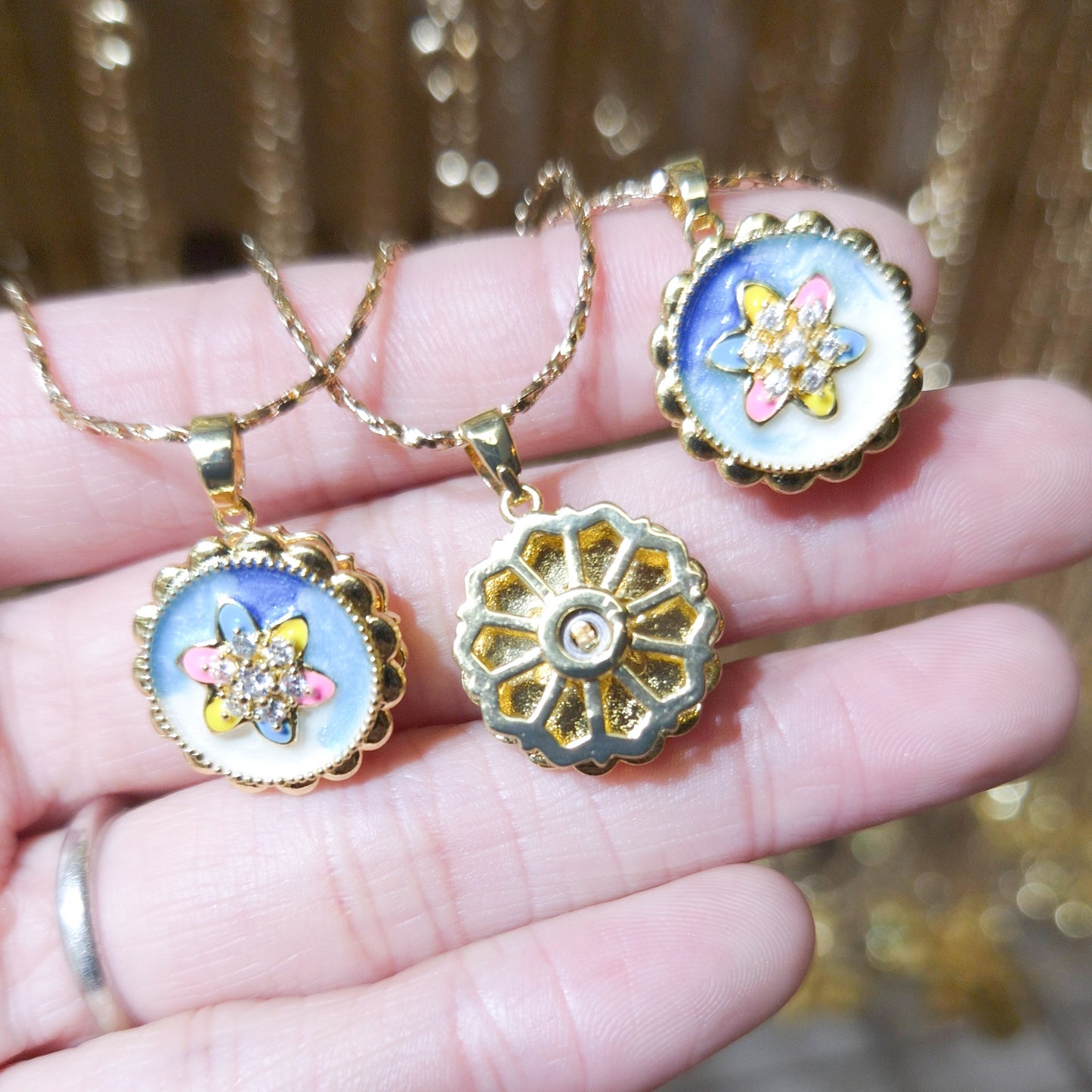 Blue Sky Enamel Flower Fidget Spinner Necklace