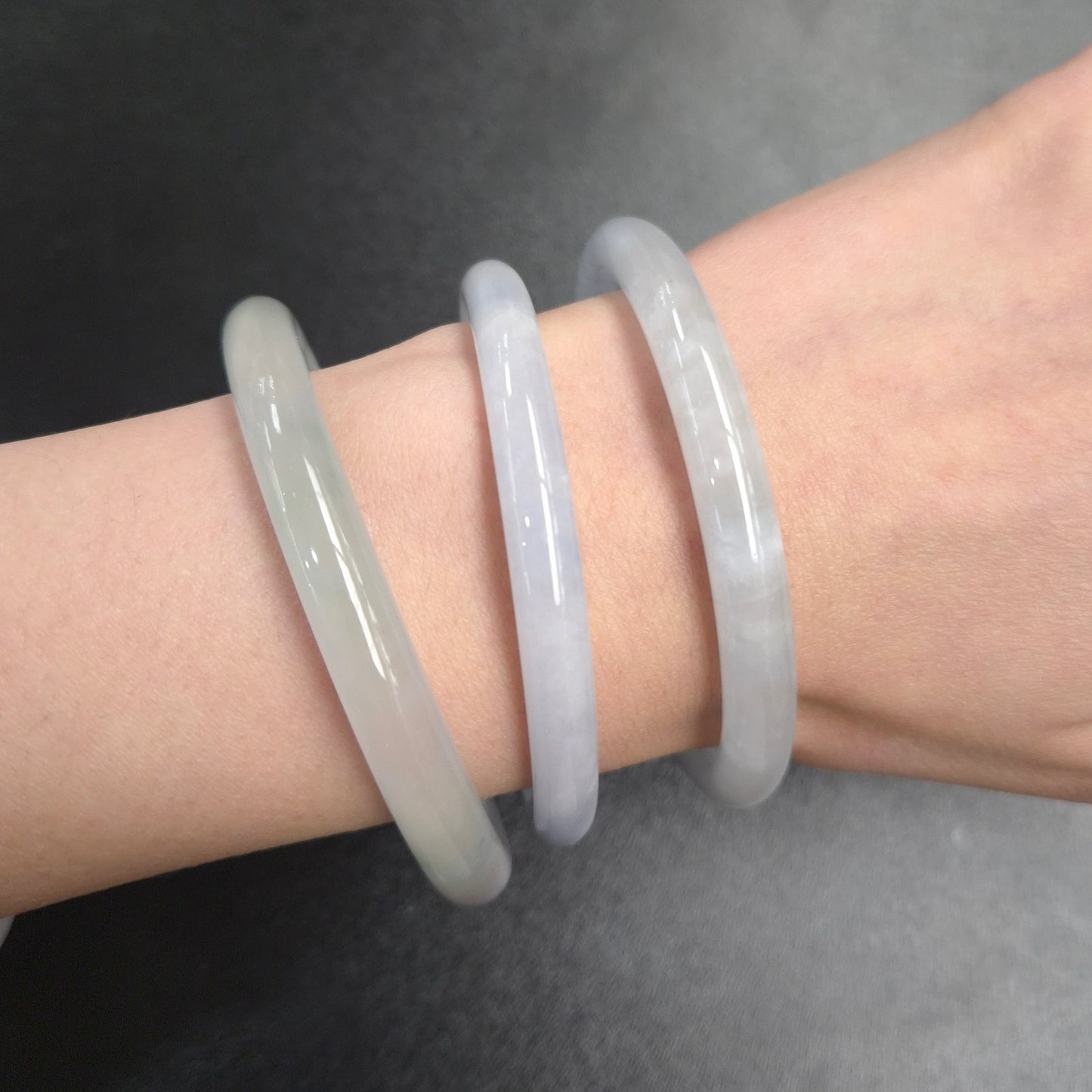 Narrow White Grey Round Jade Bangles