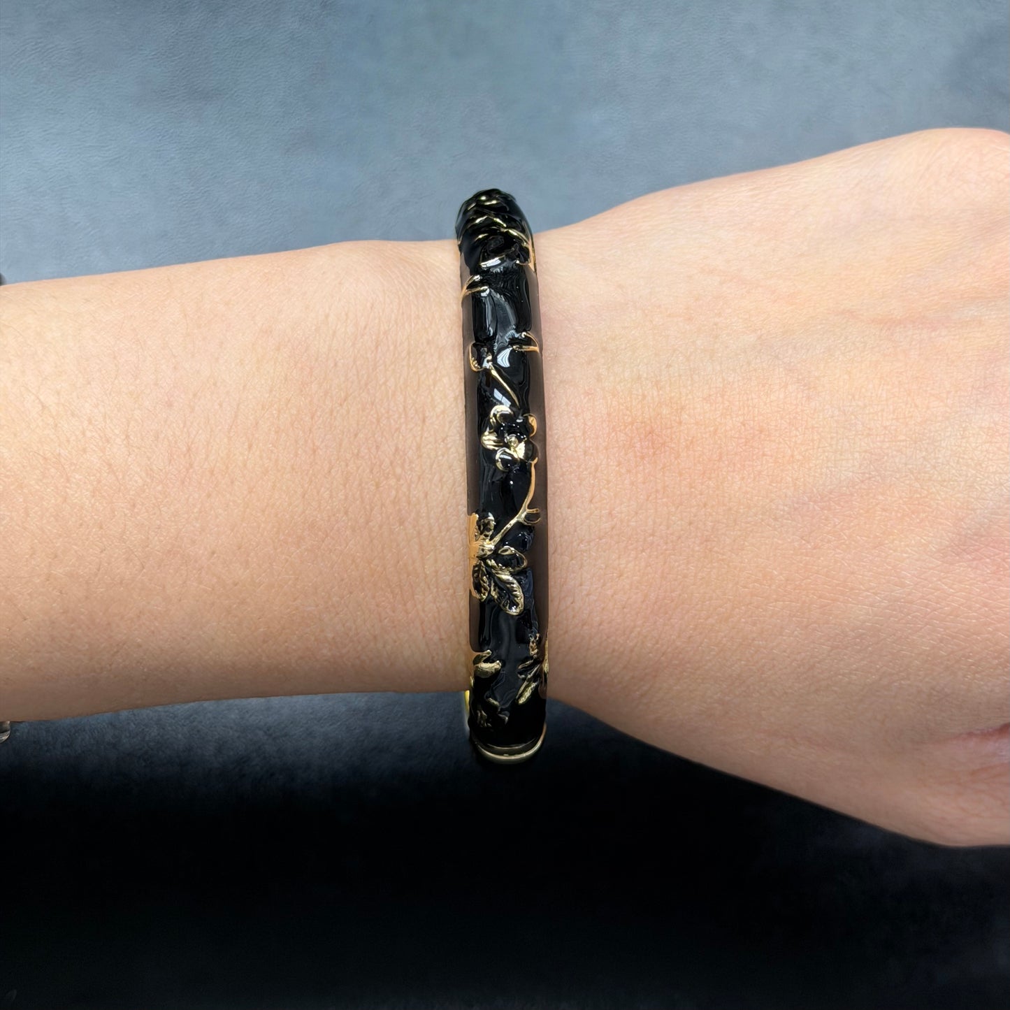 7 mm Flower Enamel Hand-painted Bangle