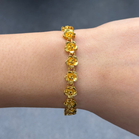 Aurelia Flower Bracelet
