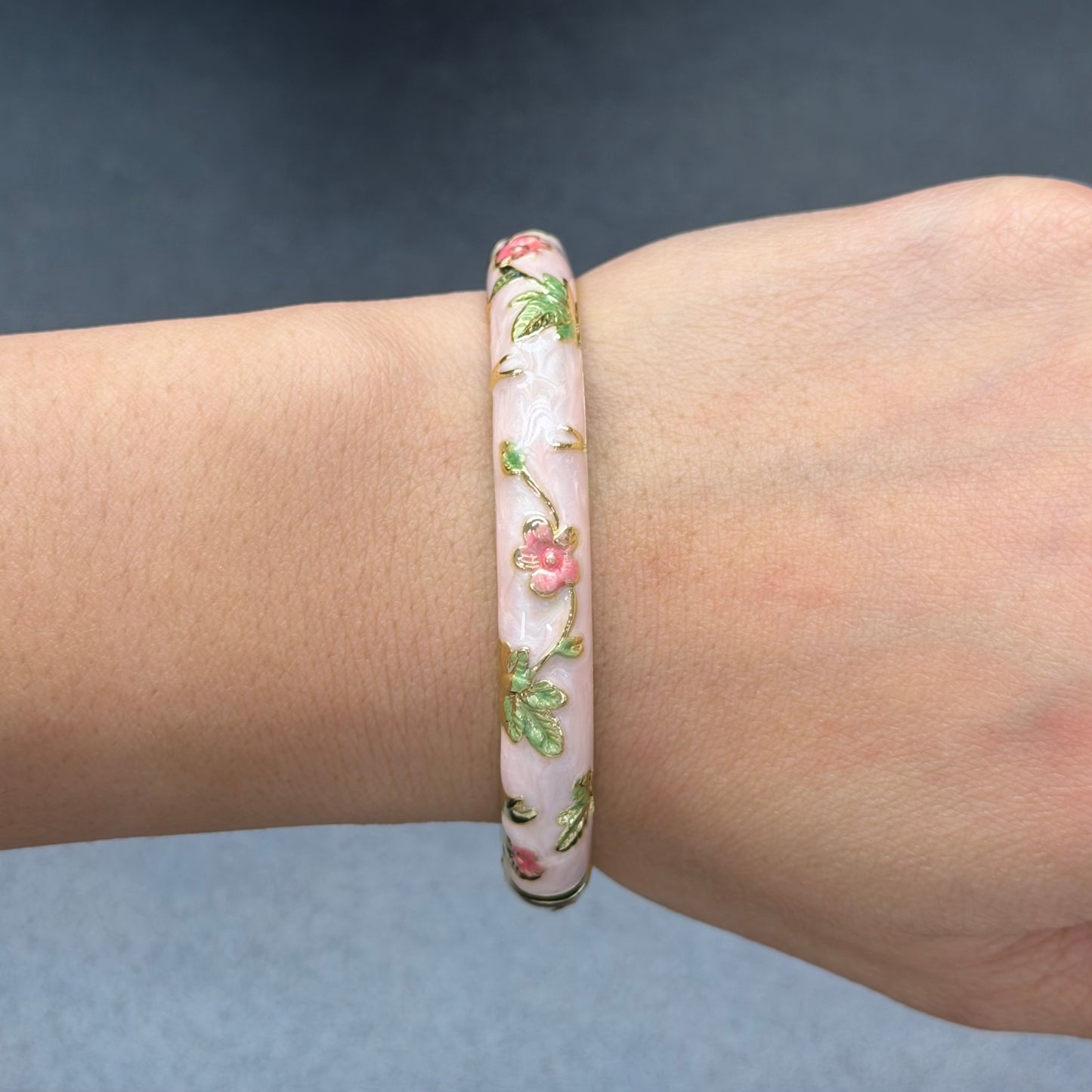 7 mm Flower Enamel Hand-painted Bangle