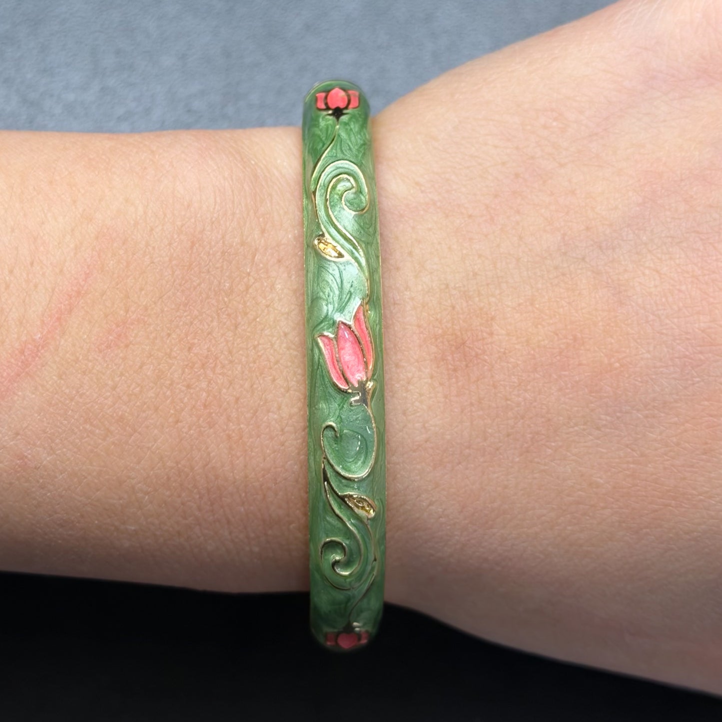 7 mm Tulip Flower Enamel Bangle