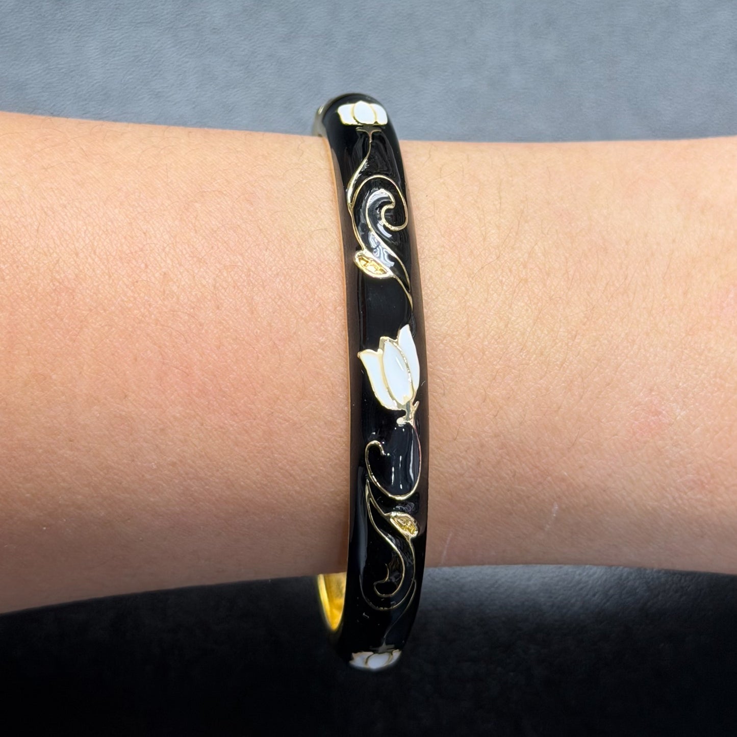 7 mm Tulip Flower Enamel Bangle