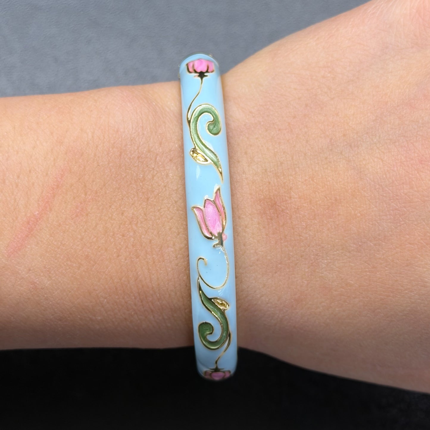 7 mm Tulip Flower Enamel Bangle