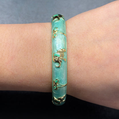 10 mm Elephant Clasp Enamel Bangle