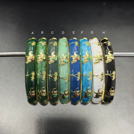 10 mm Elephant Clasp Enamel Bangle