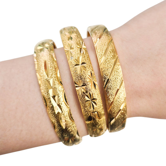10 mm Textured Gold Bangle