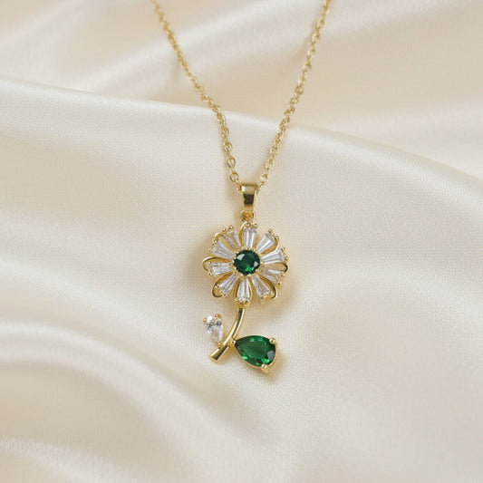 Full Flower Spinner Necklace